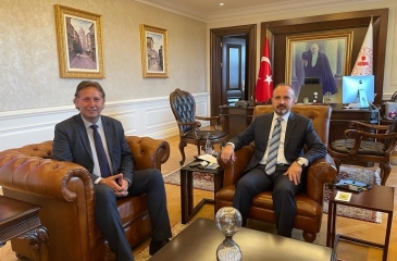 ÇARO Başkanı Cihan Müşterioğlu İçişleri Bakan Yardımcısı Bülent Turan'ı ziyaret etti